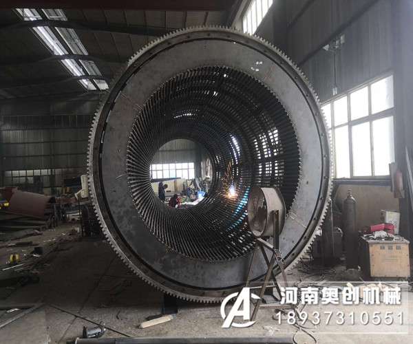 大型無軸滾筒篩安裝調(diào)試使用維修的注意事項