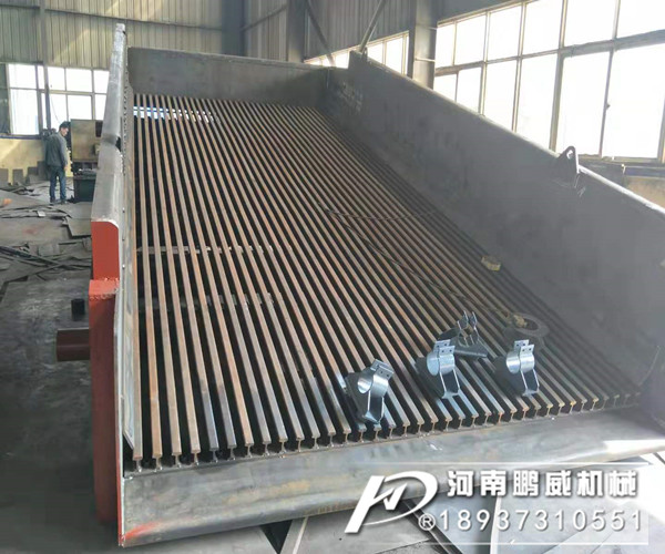 沙場篩分沙石的使用的振動篩有那幾種?